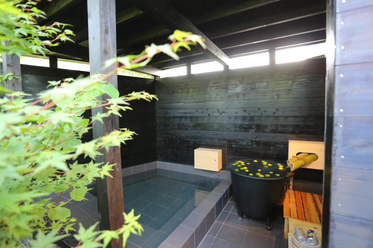 かわもと別邸３４６６ Villa Юфу Екстериор снимка